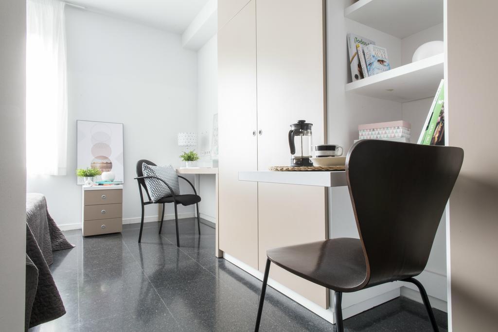 Residencia Universitaria Resa Roberto De Nobili Sant Cugat del Vallès Buitenkant foto